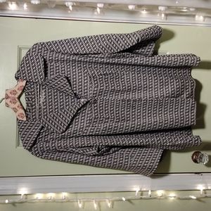 Women's Soft Avenue blk grey pattern print 18/20 1 button semi sleeve jacket